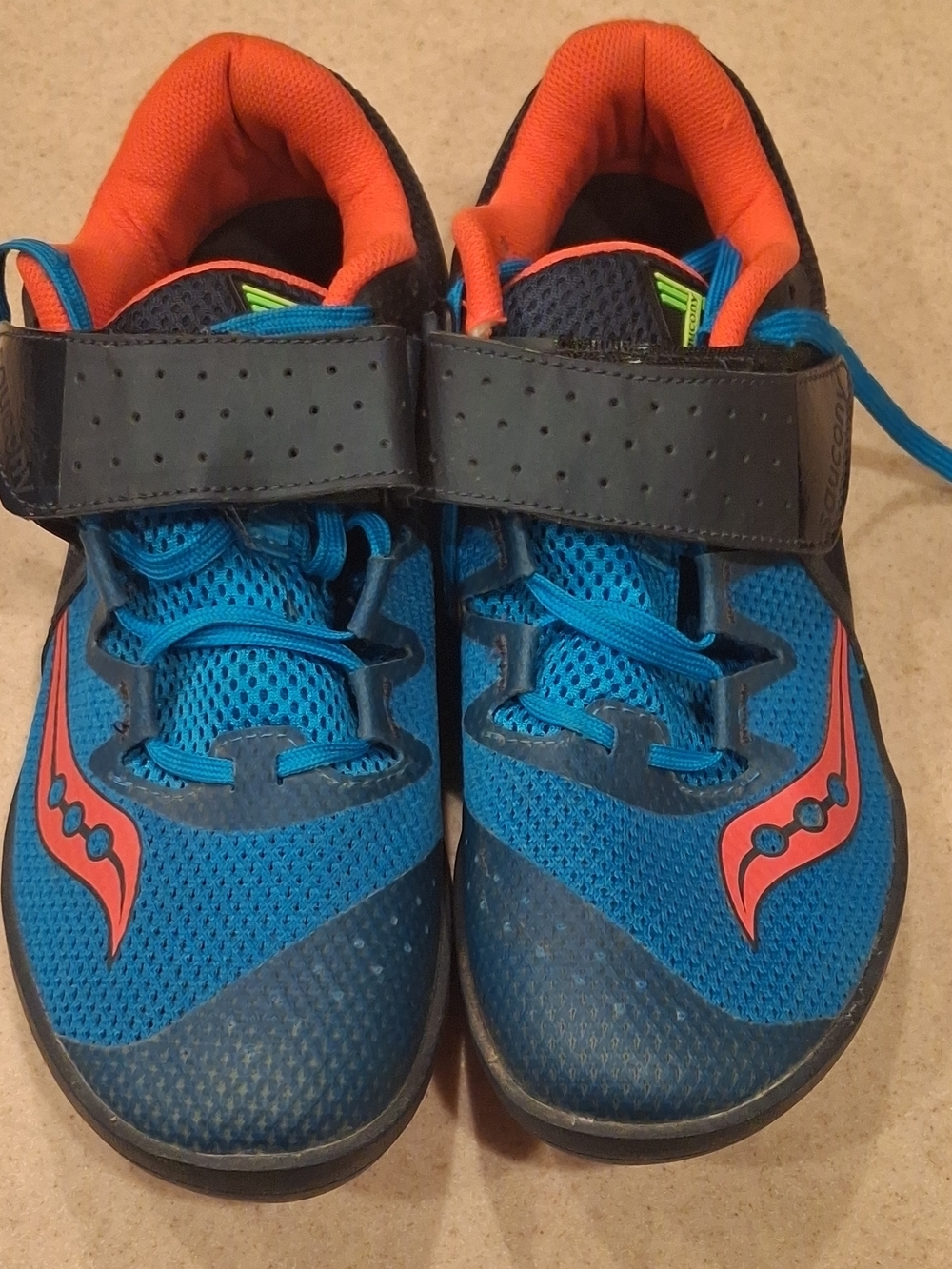 Saucony Track Field Throwing Shoes  with Hook-and-Loop Strap